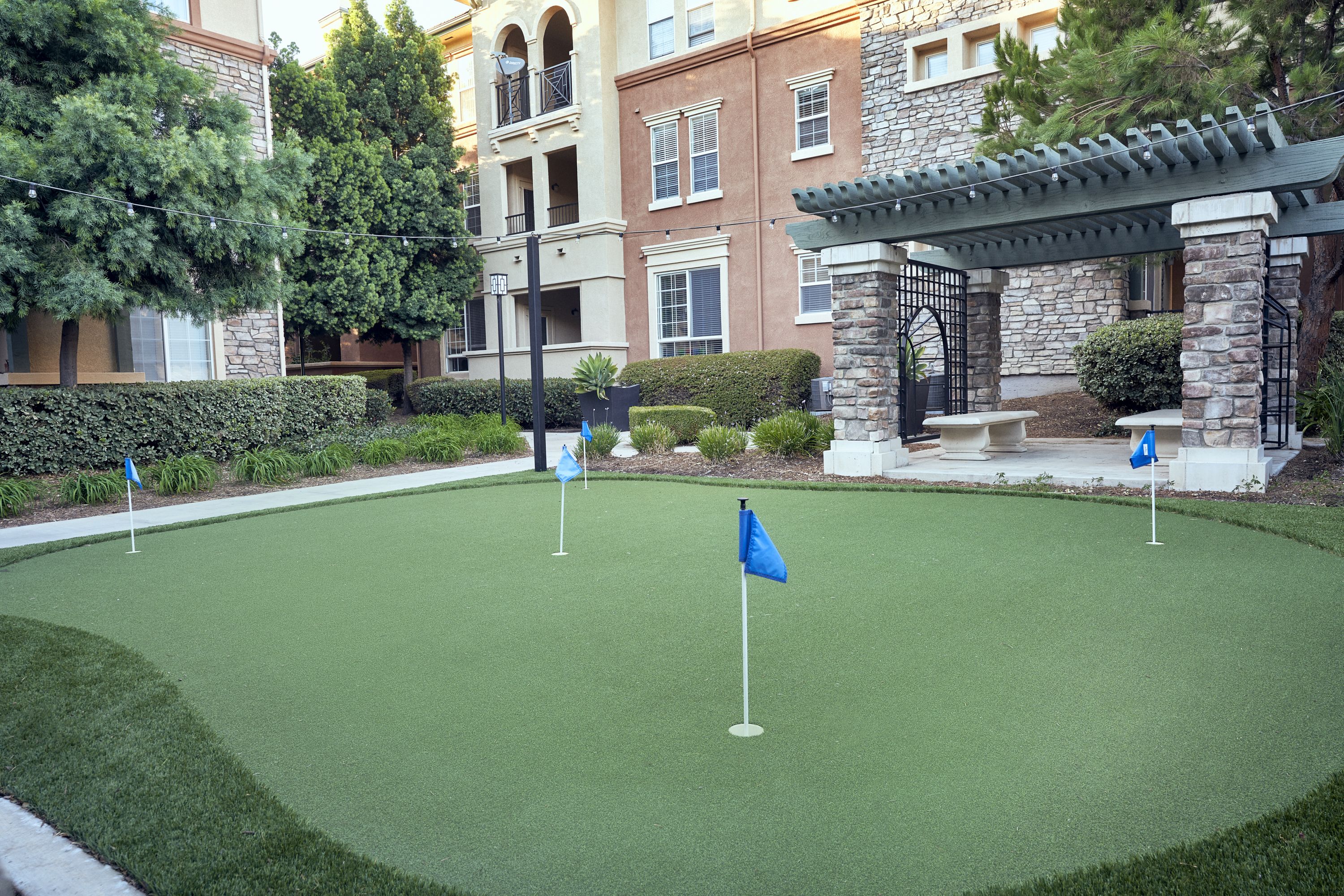 Victoria Arbors Rancho Cucamonga Apartments in Rancho Cucamonga